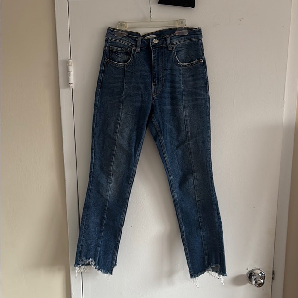 Zara distressed denim Blue Jeans w front seam